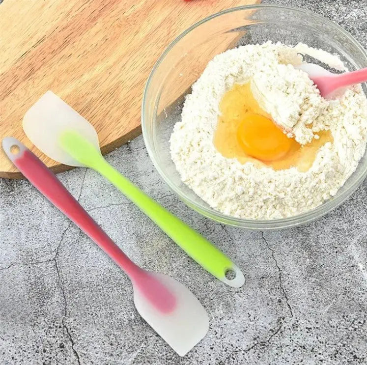 Mini Silicone Spatula Scraper – Heat-Resistant Baking Tool for Kitchen, Non-Stick Utensil OMEZMART